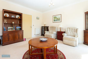 Sitting room- click for photo gallery